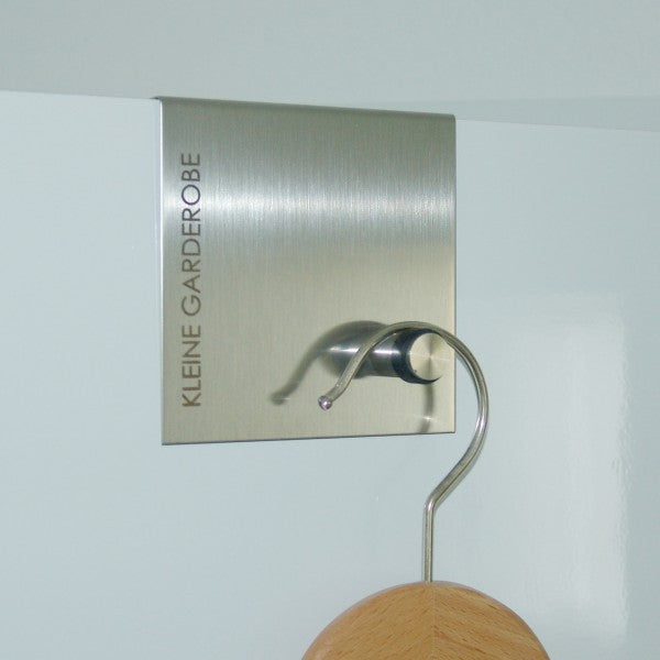 KLEINE GARDEROBE Türgarderobe Artikel Design